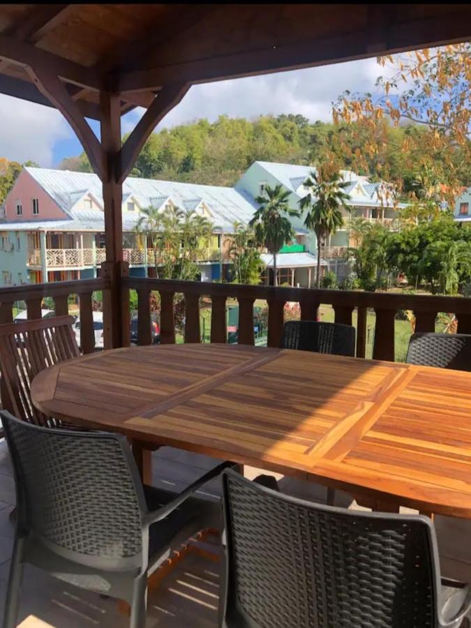 Beau T4 Refait A Neuf Proche Plage Sainte-Anne Buitenkant foto